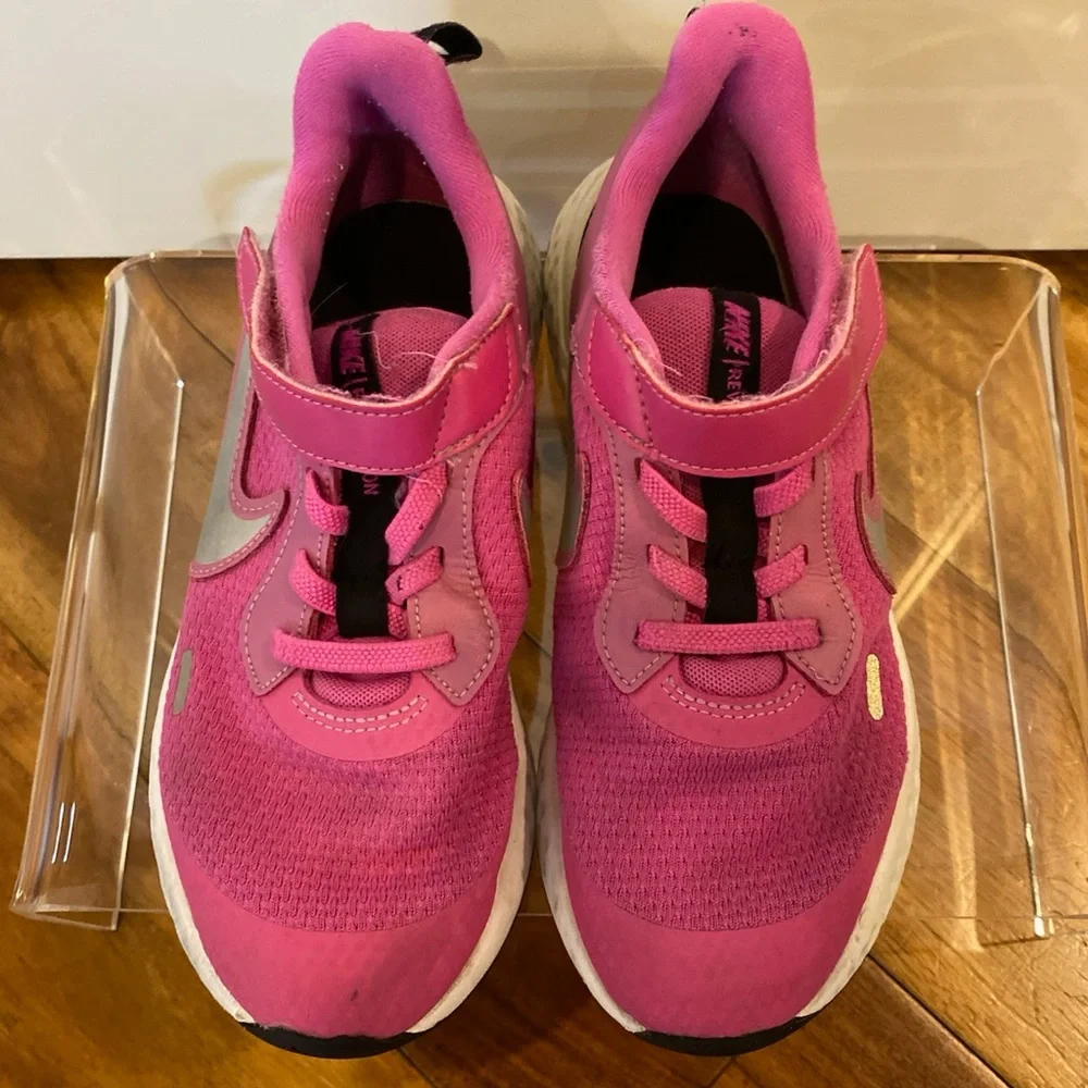 Nike Revolution Pink Sneakers with Velcro Strap Size 2 - Picture 6 of 7